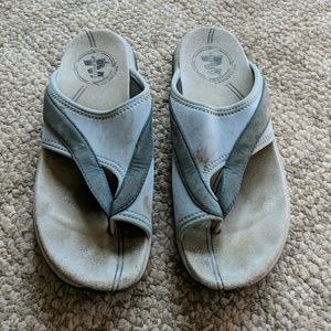 Merrell Sturdy flip flops